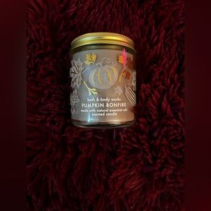 Bath and body works single wick candle Pumpkin Bonfire 🔥 •lightly burned•
